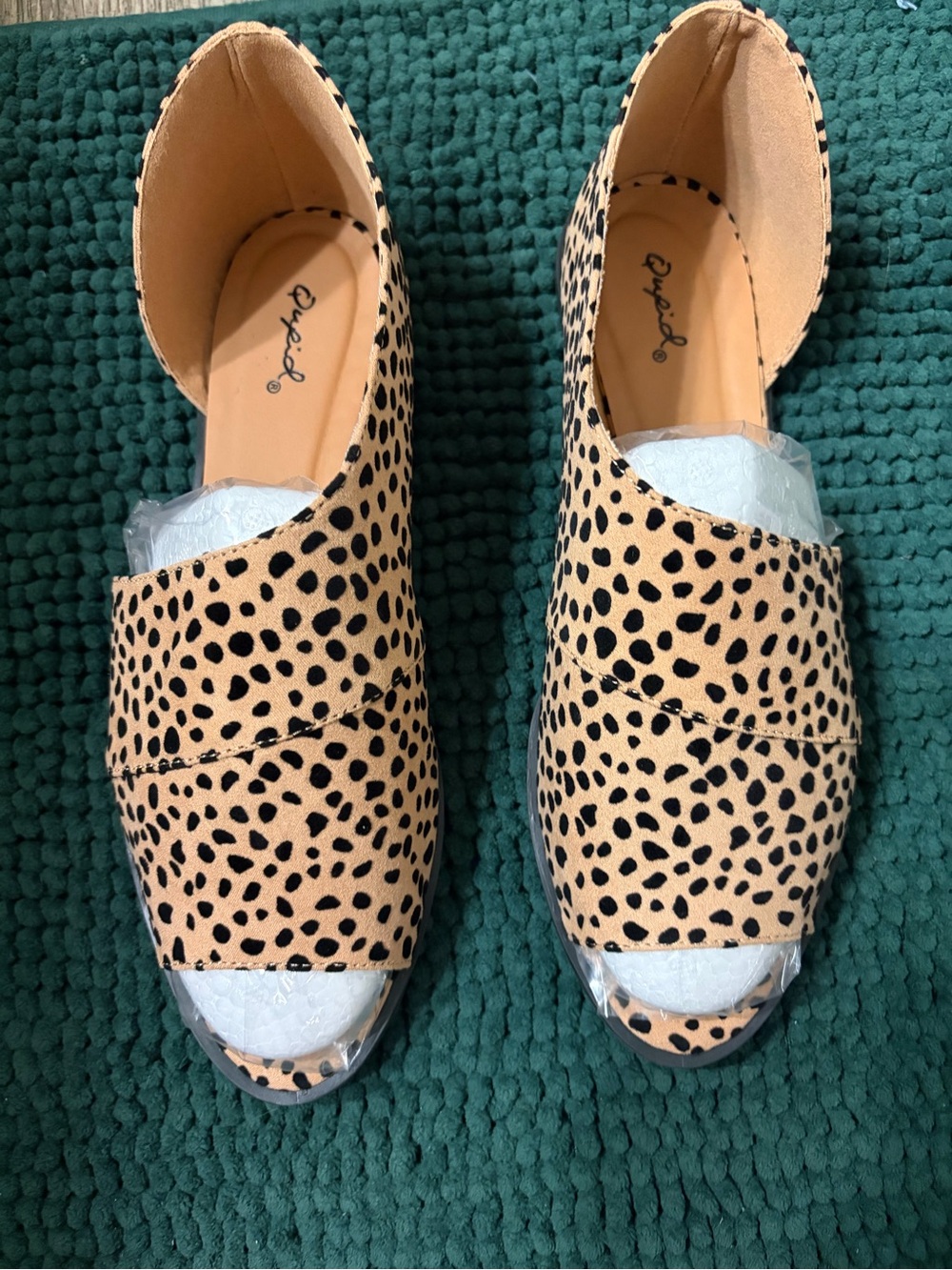 Cheetah Print Open-Toe Flats - Neutral Tan & Black